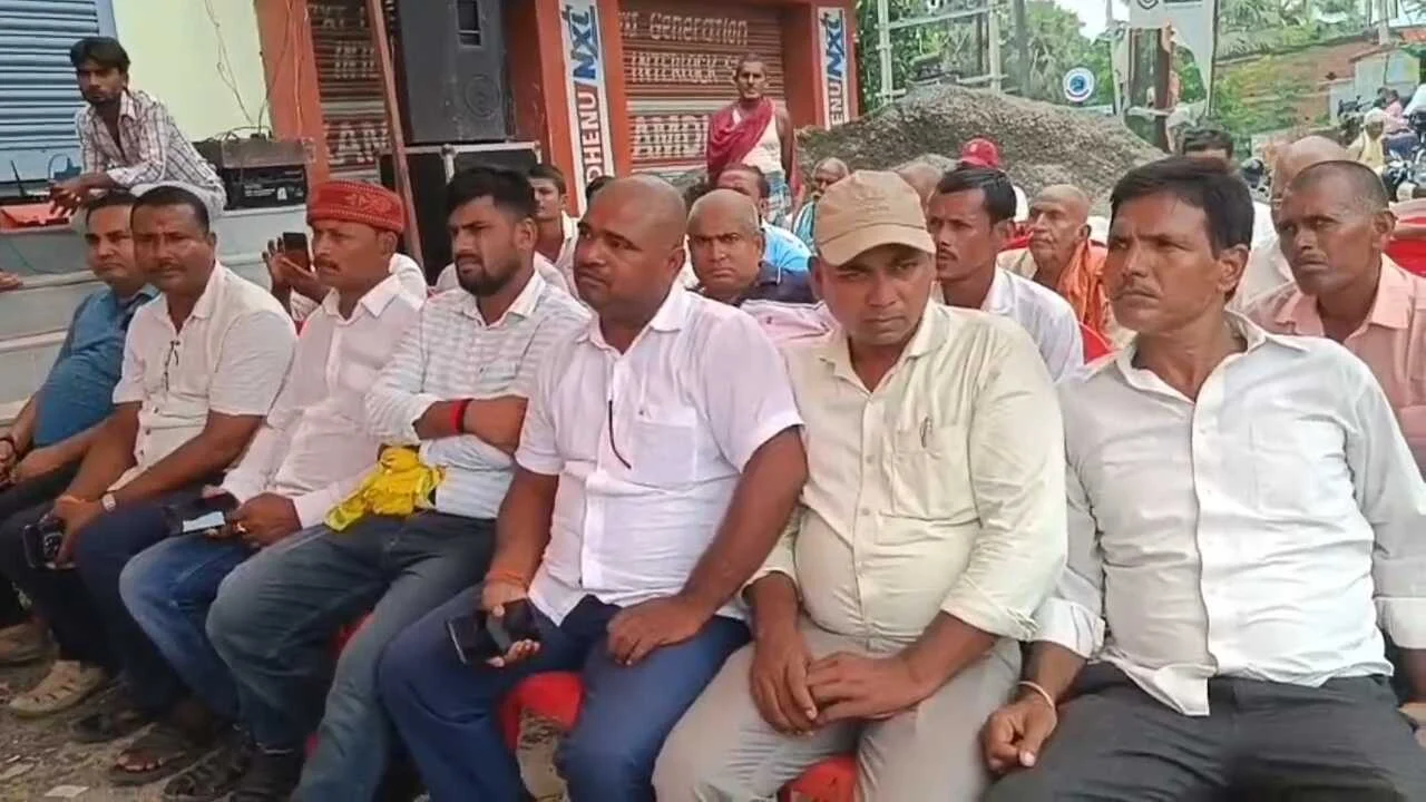 नालंदा: राजगीर विधानसभा में सड़क सौगात के साथ तेजस्वी पर वार, विधायक कौशल किशोर बोले, नीतीश नहीं कर रहे नकल, विपक्षी है कुछ भी कह सकते है 3