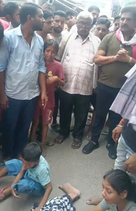 बेगूसराय में अपराधियों ने एक युवक को गला दबाकर निर्मम तरीके से हत्या कर शव को बहियार में फेंका, इलाके में फैली सनसनी 2