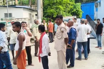 बेगूसराय के साम्हो प्रखंड में अलग-अलग जगह पर डूबने से तीन लोगों की मौत हो गई, घटना के बाद इलाके में पसरा मातम 30