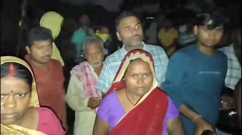 बेगूसराय में एक युवक का अपहरण के बाद हत्या, साक्ष्य छुपाने के लिए अपराधियों ने मृतक के शरीर को तेजाब से बुरी तरह जलाया 3