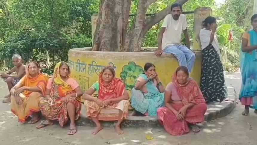 नालंदा: बरसात के कारण जर्जर मकान हुआ पूरी तरह से ध्वस्त, मलबे के अंदर दबकर दादी और दो पोता गंभीर रूप से जख्मी, इलाज के क्रम में हुई दादी और एक पोते की मौत, एक अन्य पोता इलाजरत 1