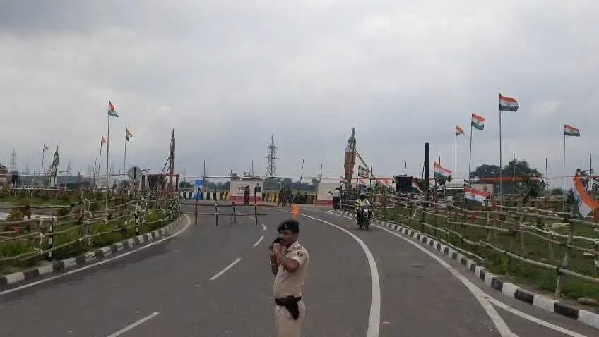 बेगूसराय मे निर्माणाधीन 6 लेन पुल का उद्घाटन करने पहुंच रहे प्रधान मंत्री नरेंद्र मोदी की कार्यक्रम को लेकर लोगो मे उत्साह  1