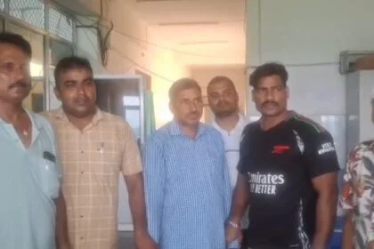 नालंदा: स्वास्थ्य विभाग के बीसीएम को निगरानी की विशेष टीम ने 40 हज़ार घुस लेते रंगेहाथों  किया गिरफ्तार 22