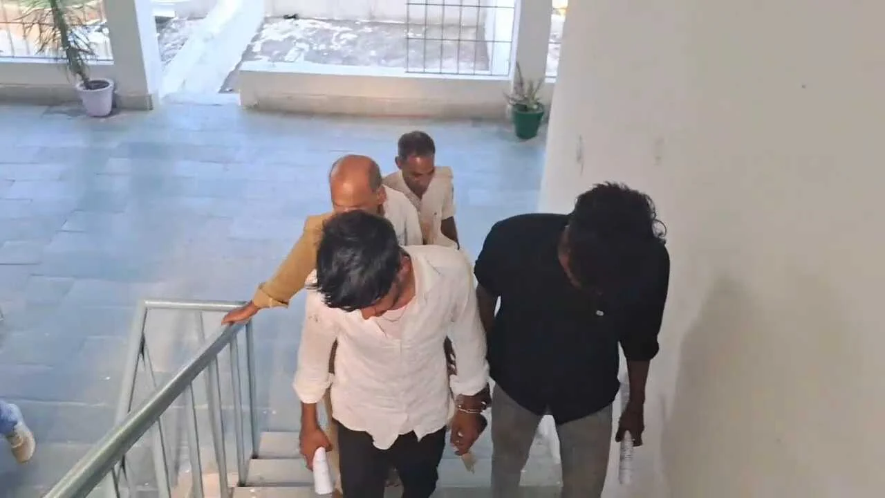 कैमुर: हथियार लहरा कर रिल बनाना युवक को पड़ा महंगा, पुलिस ने गिरफ्तार कर भेजा जेल 3