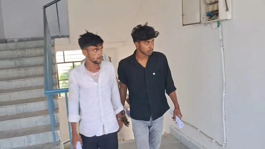 कैमुर: हथियार लहरा कर रिल बनाना युवक को पड़ा महंगा, पुलिस ने गिरफ्तार कर भेजा जेल 1