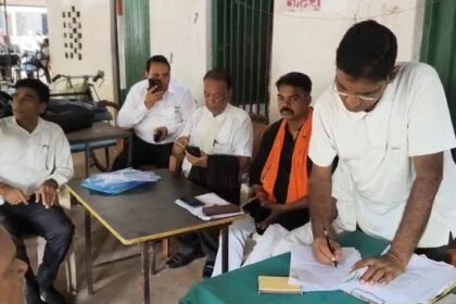 कैमुर: भभुआ कोर्ट में राहुल गांधी व तेजस्वी के खिलाफ भाजपा जिला उपाध्यक्ष ने किया परिवाद दायर 24