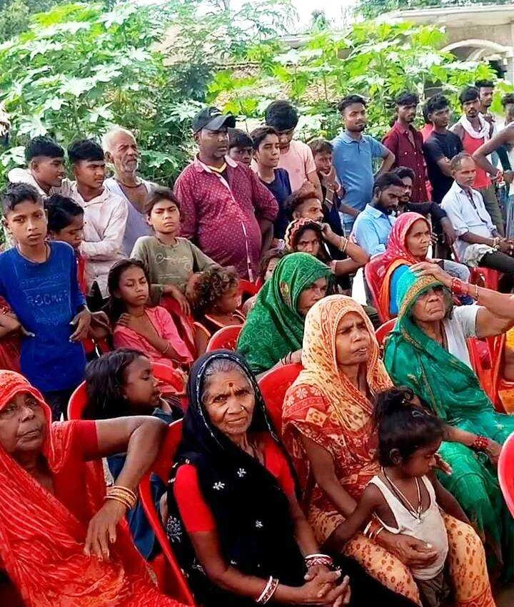 युवा समाजसेवी राजू सहनी ने विधानसभा में जन सम्पर्क अभियान चलाकर संवाद किया स्थापित 2