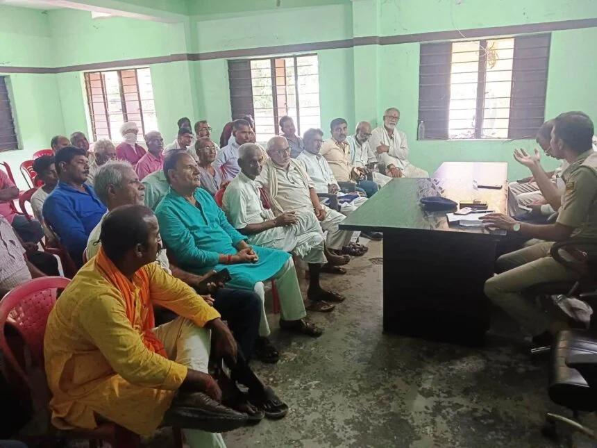 भगवानपुर में श्रीकृष्ण जन्माष्टमी महोत्सव मेला को लेकर शांति समिति की बैठक आयोजित 1