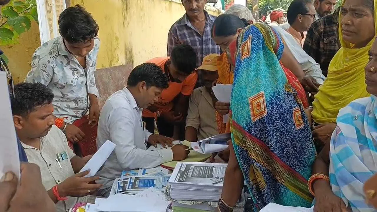 कैमूर में सीएम नीतीश कुमार के संवाद में पहुंचे बिजली उपभोक्ता,125 यूनिट तक बिजली मिलने पर उपभोक्ताओं में खुशी 3