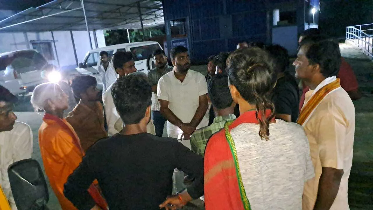 कैमूर: 47 वर्षीय महिला की सड़क दुर्घटना मे मौत, महिला का पुत्र हुआ गंभीर रूप से घायल 2