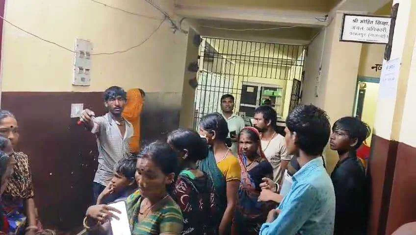 नालंदा परवलपुर में दीवार गिरने से एक मासूम की मौत, दूसरा गंभीर रूप से जख्मी 2