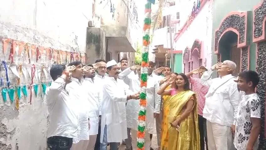 समस्तीपुर: राष्ट्रीय लोक जन शक्ति पार्टी के नगर कार्यालय पर 79 वाँ स्वतंत्रता दिवस हर्षोल्लास के साथ मनाया गया 1