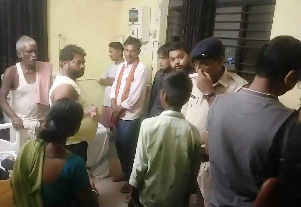 समस्तीपुर: बिजली के करंट लगने एक ही परिवार के तीन लोगों की मौत, टीम माह का एक मासूम झुलस कर घायल 3