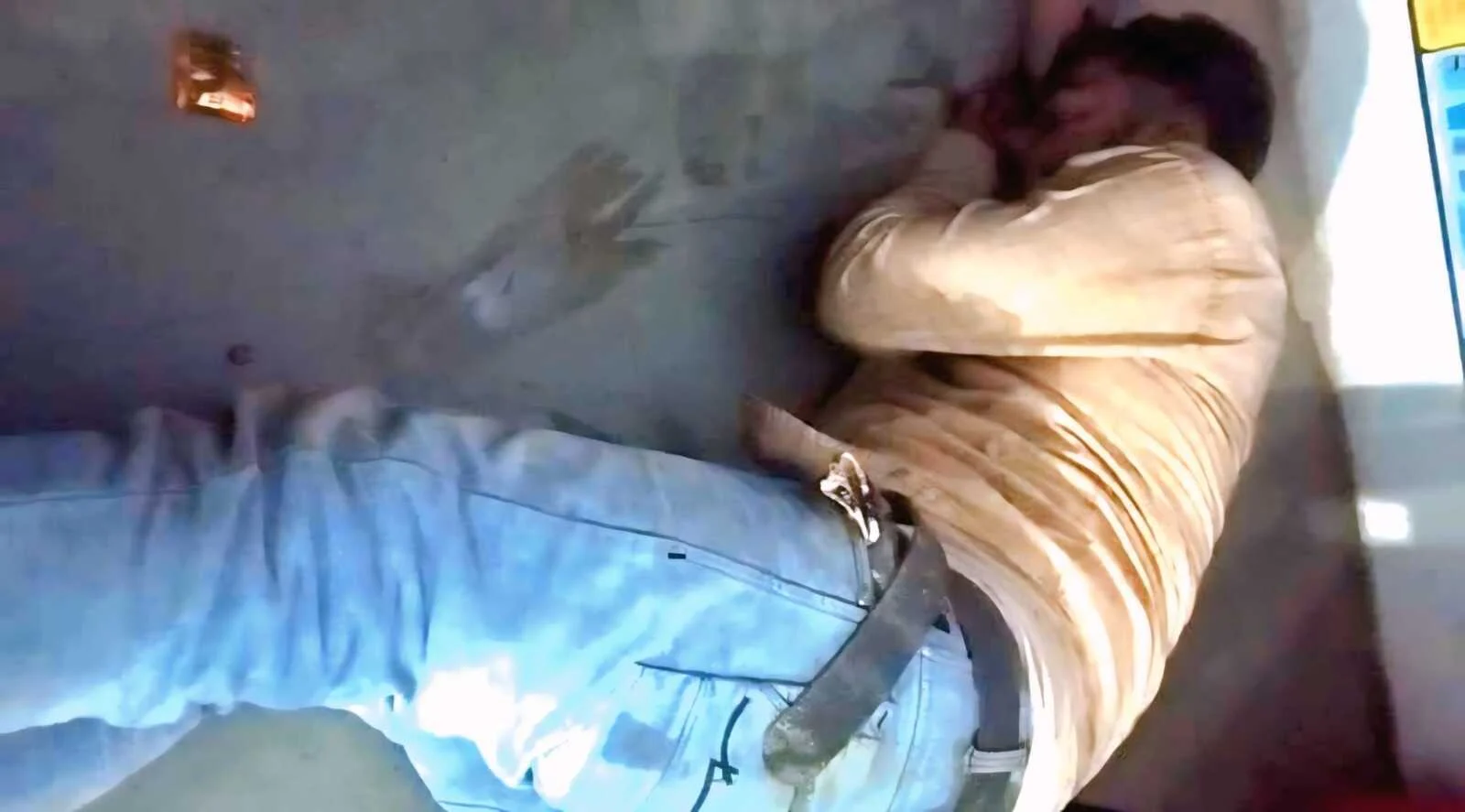 सामुदायिक स्वास्थ्य केंद्र बछवाड़ा में शराब के नशे में धुत्त स्वास्थ्य कर्मी का वीडियो हुआ वायरल 3