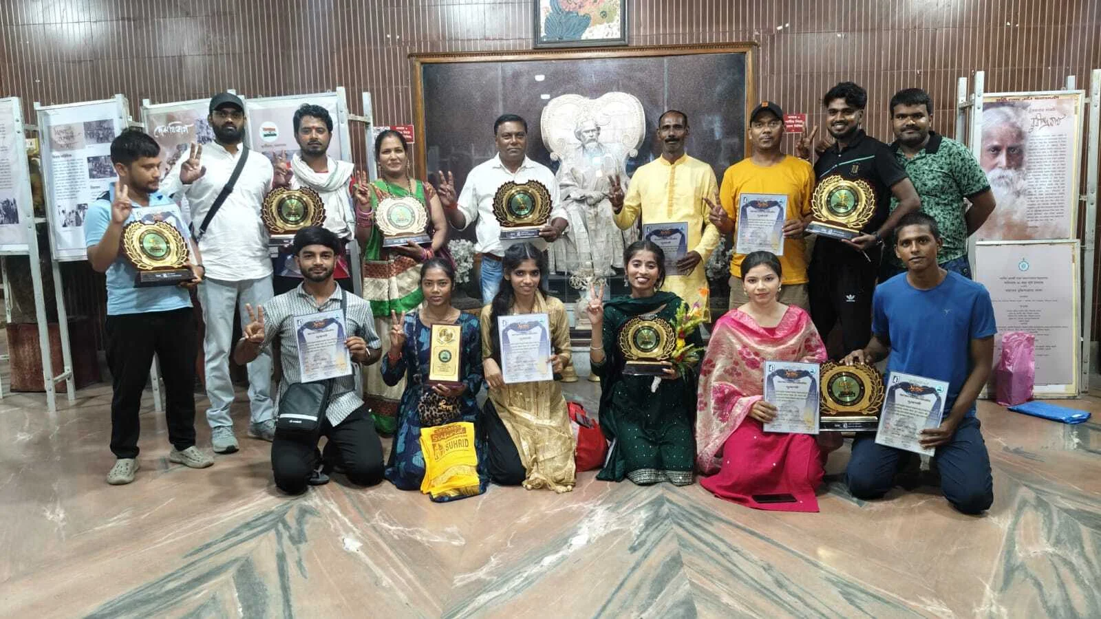 आकाश गंगा ने अखिल भारतीय नाटक प्रतियोगिता में ओवरऑल चैंपियन का खिताब अपने नाम कर लिया 3