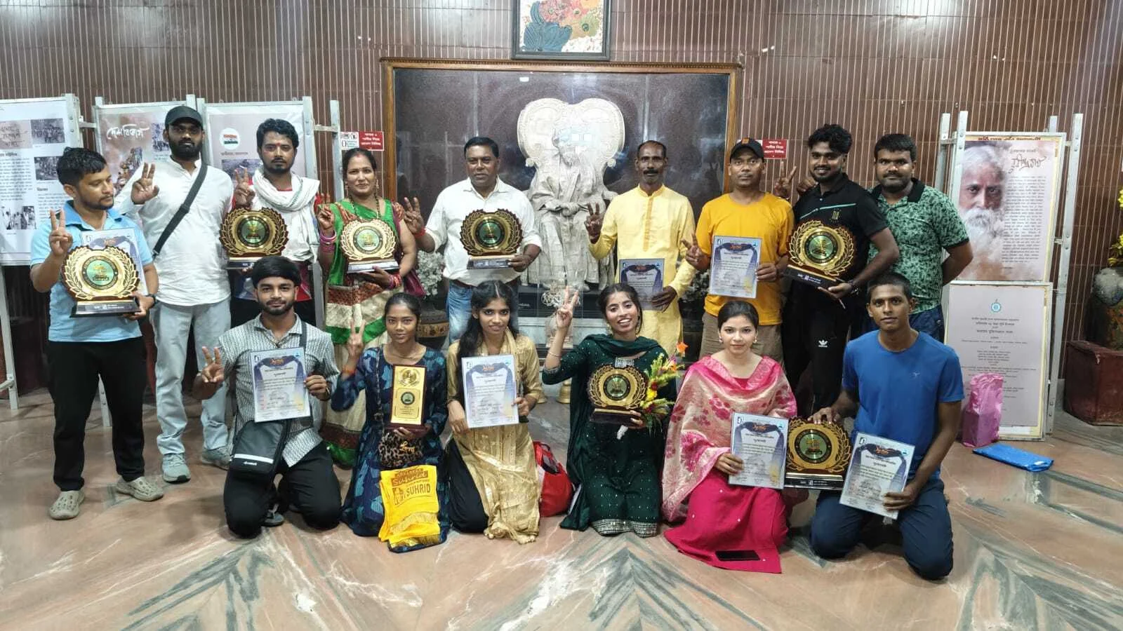 आकाश गंगा ने अखिल भारतीय नाटक प्रतियोगिता में ओवरऑल चैंपियन का खिताब अपने नाम कर लिया 4