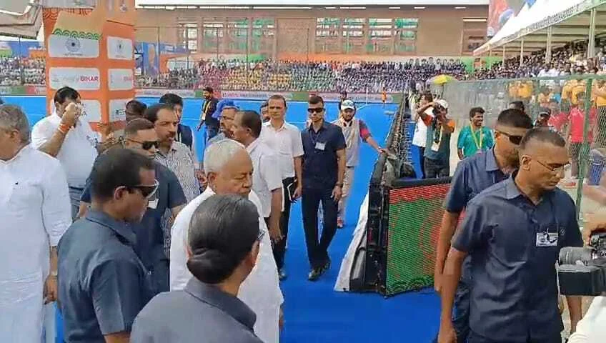 नालंदा के राजगीर अंतरराष्ट्रीय खेल स्टेडियम में एशिया हॉकी चैम्पियनशिप का भव्य आगाज़, मुख्यमंत्री नीतीश कुमार ने किया उद्घाटन 3