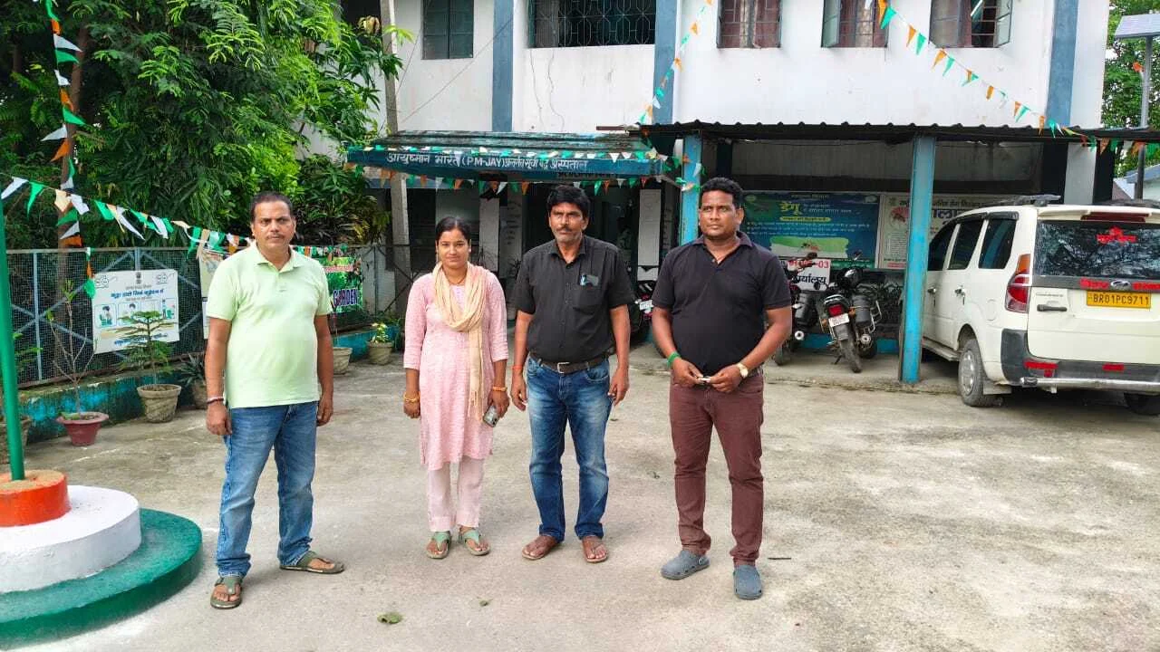 बेगूसराय जिला स्वास्थ्य समिति के गठित टीम ने सीएचसी बरौनी एवं तेघड़ा में कायाकल्प एसेसमेंट किया गया 3