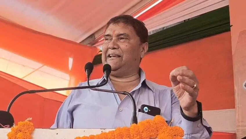 नालंदा: सूचना एवं प्रसारण मंत्रालय की ओर से बिहार शरीफ के श्रम कल्याण केंद्र के मैदान में विकसित भारत का अमृतकाल कार्यक्रम का किया गया आयोजन 2