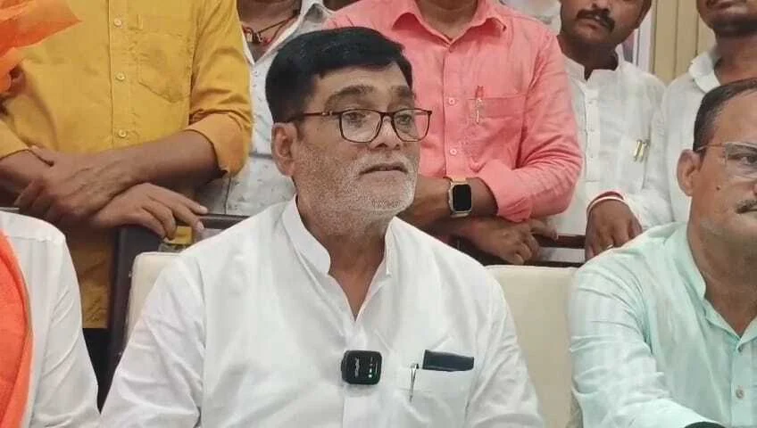 भाजपा नेता रामकृपाल यादव का बयान: पीएम की माता पर अभद्र टिप्पणी, देश की संस्कृति पर हमला 1