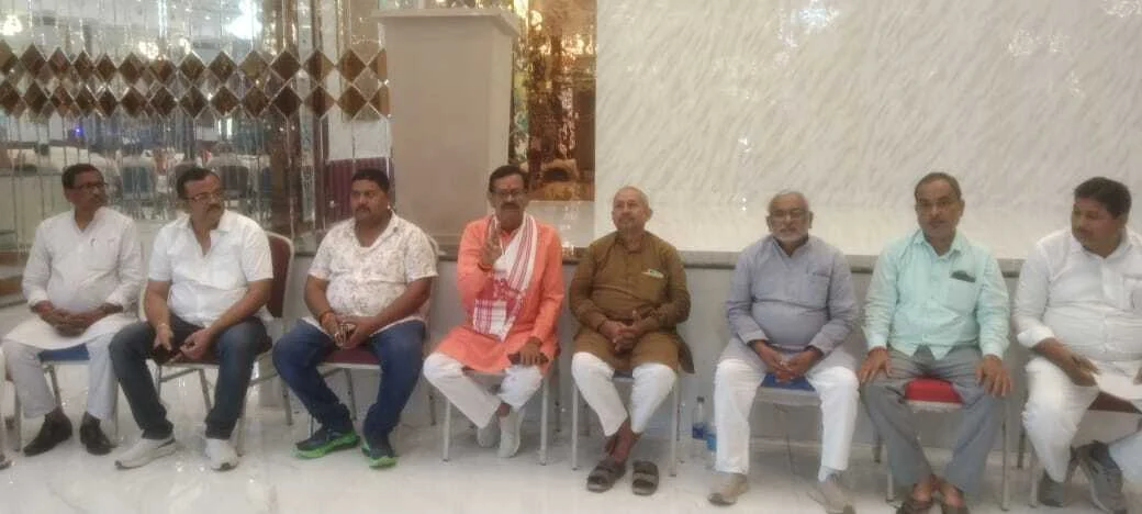 तेघड़ा विधानसभा में एनडीए गठबंधन कार्यकर्ता सम्मेलन केवल ऐतिहासिक ही नहीं होगा बल्कि यह एनडीए गठबंधन की बिहार विधानसभा चुनाव जीत की गाथा लिखेगा - वक्ता 3