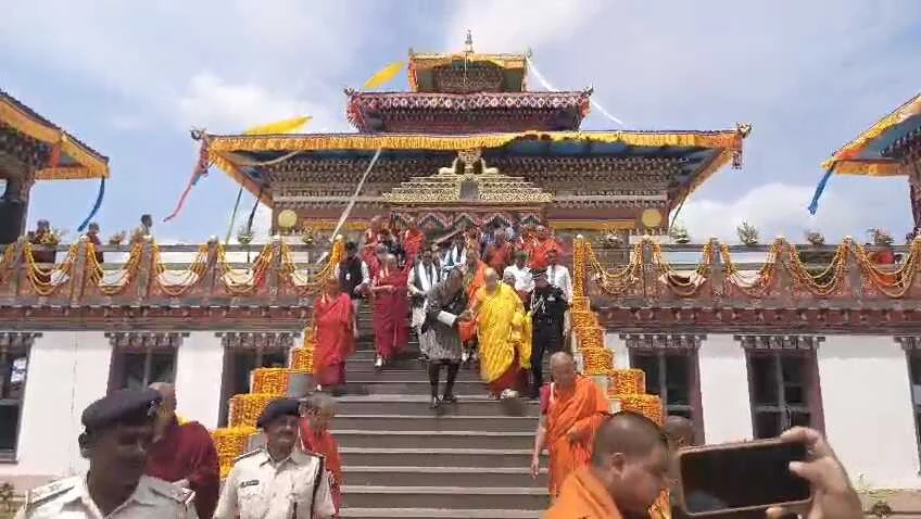 नालंदा: भूटान के प्रधानमंत्री दाशो शेरिंग टोबगे पहुंचे राजगीर, जापानी भूटान मंदिर का किया उद्घाटन 5