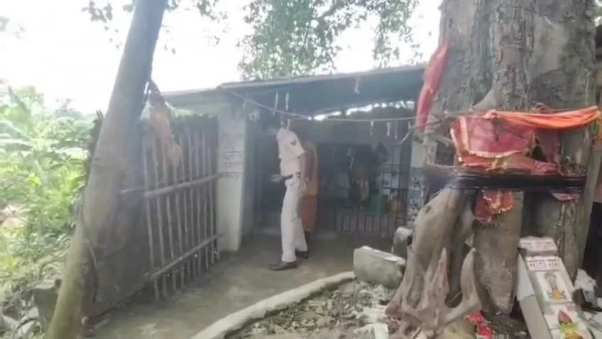 बेगूसराय में महाकाल धाम में मूर्तियां तोड़कर सौहार्द बिगाड़ने की साजिश, स्थानीय लोगों में आक्रोश 3