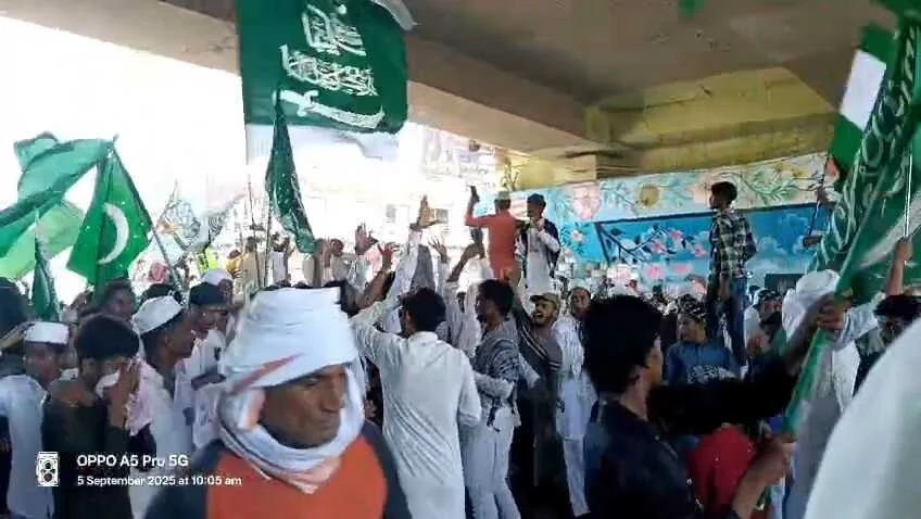 कैमुर: ईद मिलादुन्नबी के मौके पर निकाला गया जुलूस  2