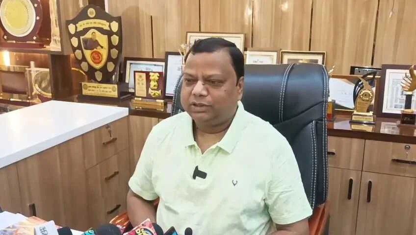 कृष्णा इंस्टीट्यूट ऑफ टेक्नोलॉजी, सिंघीयाखुर्द कर्पूरीग्राम समस्तीपुर ने शैक्षणिक सत्र 2025-26 के लिए कंबाइंड एग्जामिनेशन हेतु आवेदन प्रक्रिया प्रारंभ  2