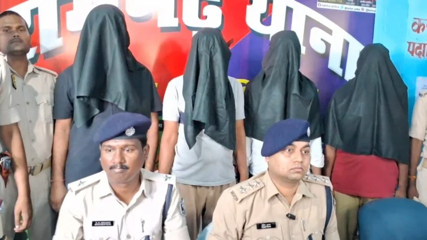 कैमुर: थाना से चोरी की गई हइवा बरामद, पुलिस में मालिक समेत चार लोगो को किया गिरफ्तार  1