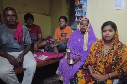 नालंदा: नेपाल में हो रहे आंदोलन के बीच बिहारशरीफ के एक दर्जन से अधिक लोग फंसे, पशुपतिनाथ मंदिर का दर्शन करने गए थे नेपाल 27