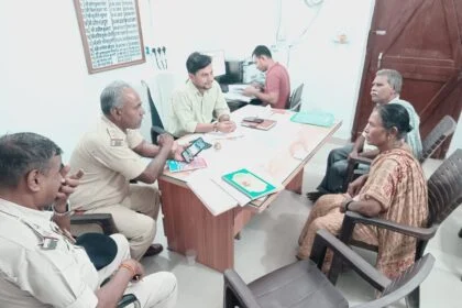 वीरपुर के जनता दरवार मे भूमि संबंधी दो मामलों का हुआ निष्पादन 28