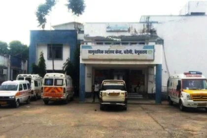 एम्बुलेंस कर्मियों का अनिश्चितकालीन हड़ताल स्थगित, बरौनी में फ़िर से एम्बुलेंस सेवा हुआ आरम्भ 33