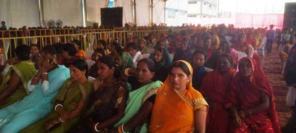 बिहार में एवं बिहार के बेगूसराय जिले में समग्र विकास की बयार बह रही है, जब जब प्रधानमंत्री नरेन्द्र मोदी बिहार आते हैं तो बिहार को सौगात दे जाते हैं - गिरिराज सिंह 6