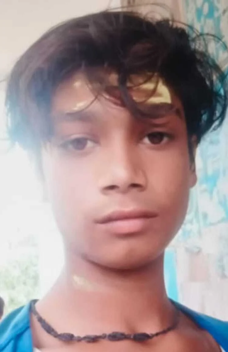 समस्तीपुर: मुफस्सिल थाना क्षेत्र में 15 वर्षीय किशोर का शव बुढ़ी गंडक नदी किनारे ढाब में बरामद, इलाके में फैली सनसनी 2