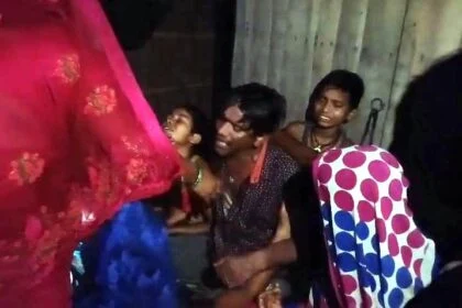 समस्तीपुर: मुफस्सिल थाना क्षेत्र में 15 वर्षीय किशोर का शव बुढ़ी गंडक नदी किनारे ढाब में बरामद, इलाके में फैली सनसनी 22