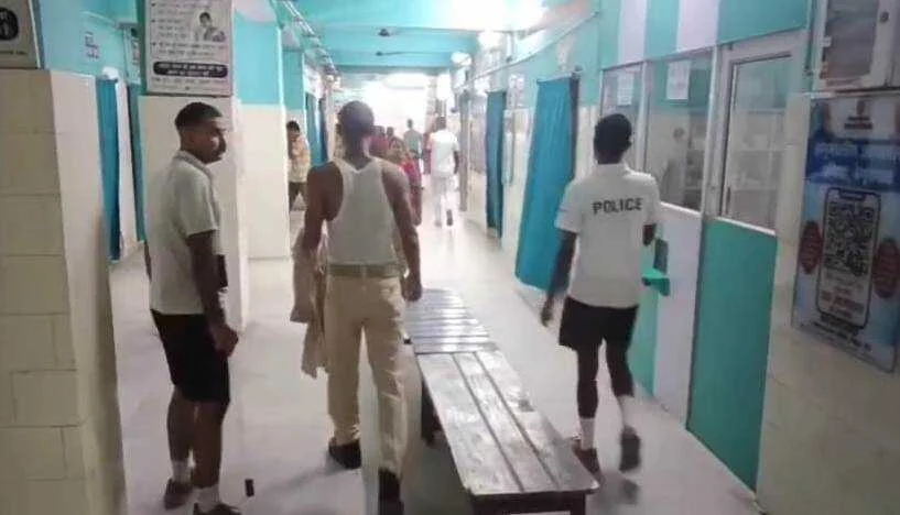 बेगूसराय में होमगार्ड के दो गुटों में जमकर मारपीट और रोड़ेबाजी, दो दर्जन से अधिक होमगार्ड जवान गंभीर रूप से घायल 3