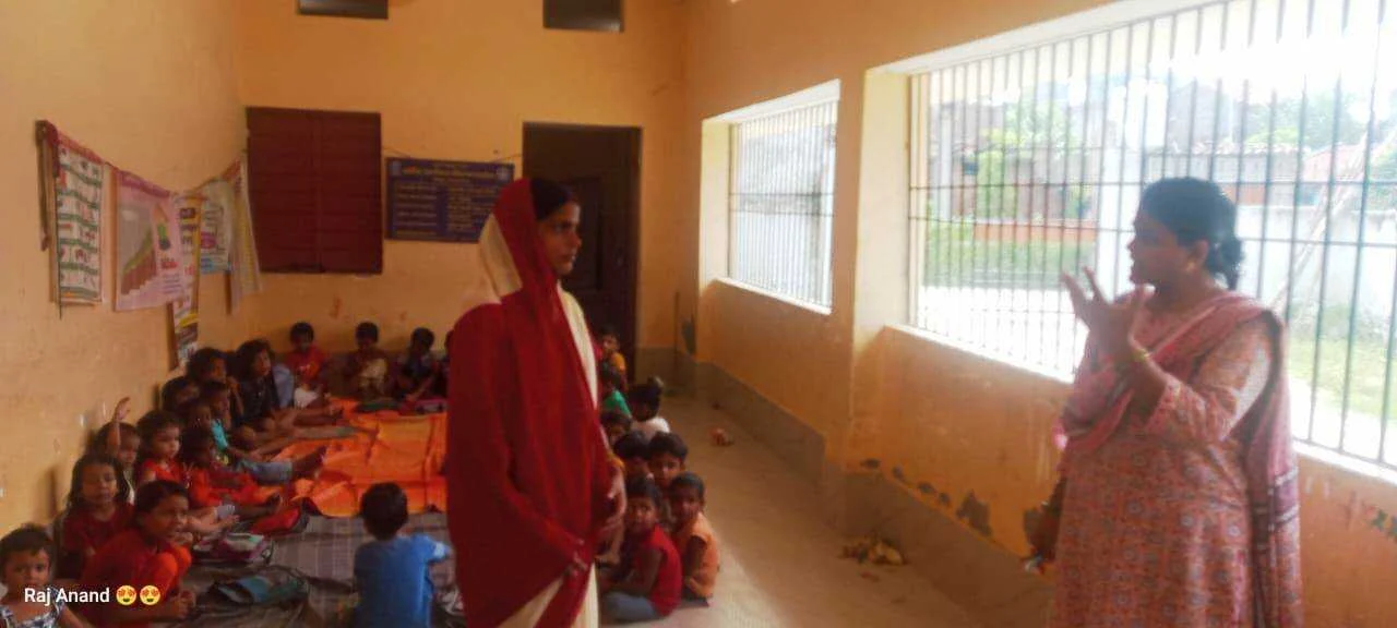 बेगूसराय डीपीओ ने आंगनबाड़ी केंद्रों का किया औचक निरीक्षण, सेविकाओं को दिया निर्देश 3