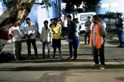 कैमूर में भीषण सड़क हादसे में अज्ञात वाहन की ठोकर से दो लोगो की मौत, दोनों अपने रिश्तेदार के निधन के पीड़ित परिजन में मिलकर लौट रहे थे 28