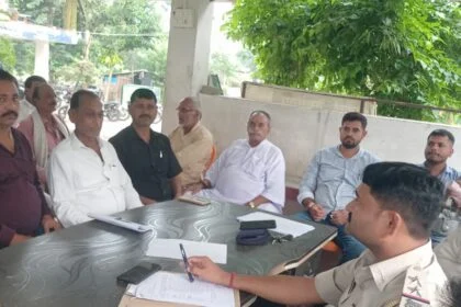 बेगूसराय के वीरपुर थाना में दुर्गा पूजा को लेकर शांति समिति की बैठक आयोजित, पूजा समिति को दिए गये कई निर्देश 22