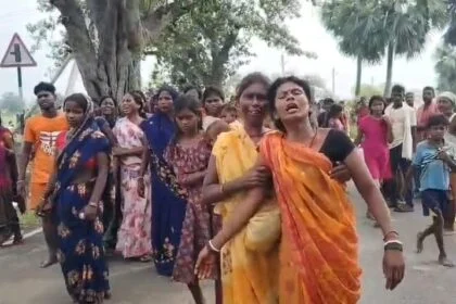 नालंदा: पंडारक रेलवे हॉल्ट के पास ट्रेन हादसा, ताड़ापर गांव के तीन की मौत, एक गंभीर,शव के गांव पहुंचते ही गमगीन हुआ माहौल 28