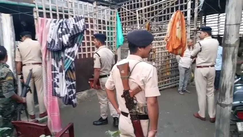 समस्तीपुर: अपराधियों ने दिनदहाड़े घर में घुसकर एक बुजुर्ग महिला की लूटपाट के बाद बेरहमी से किया हत्या, इलाके में फैली सनसनी 2