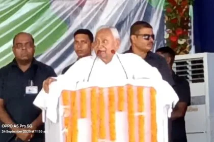 कैमूर पहुंचे बिहार सीएम नीतीश कुमार, कैमूर को दिए 980 करोड़ की सौगात 16