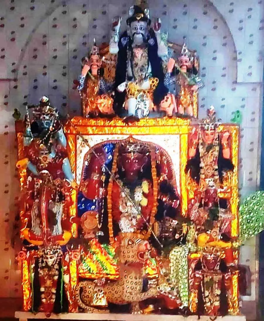 बेगूसराय के वीरपुर प्रखंड के भवानंदपुर में माता के दरबार में होती है भक्तों की मन्नतें पूरी, पूजा में विभिन्न जिले से भक्त की लगती है भीड़ 2