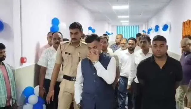 बेगूसराय सदर अस्पताल में बने मॉडल अस्पताल भवन का मुख्यमंत्री नीतीश कुमार ने वीडियो कॉन्फ्रेंसिंग के ज़रिए किया उद्घाटन 2