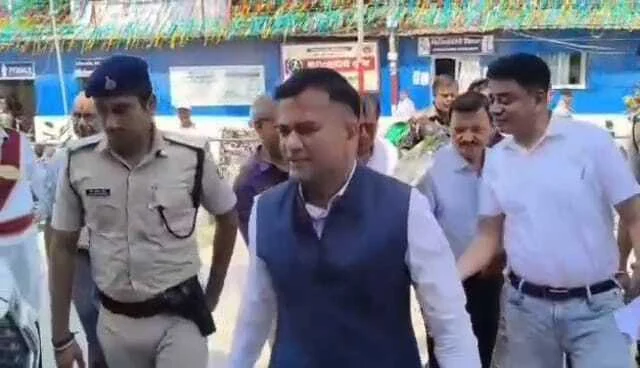 बेगूसराय सदर अस्पताल में बने मॉडल अस्पताल भवन का मुख्यमंत्री नीतीश कुमार ने वीडियो कॉन्फ्रेंसिंग के ज़रिए किया उद्घाटन 3