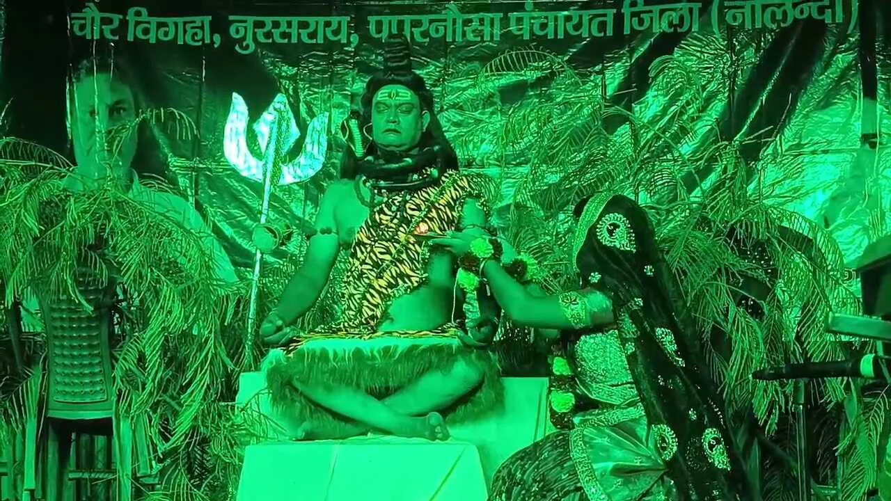 नालंदा: नालंदा नाट्य संघ के द्वारा दुर्गा पूजा पर हुआ सांस्कृतिक कार्यक्रम का आयोजन 2