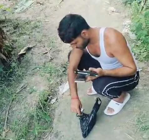 समस्तीपुर: एक युवक का पिस्तौल के साथ वीडियो हुआ वायरल, एसपी ने दिए जांच के आदेश 1