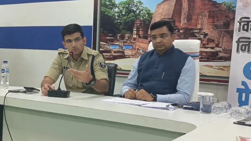 नालंदा में 6 नवंबर को मतदान, 14 नवंबर को मतगणना, डीएम ने दी चुनाव की पूरी जानकारी, एसपी बोले- शांतिपूर्ण और निष्पक्ष मतदान को लेकर पुलिस प्रशासन पूरी तरह तैयार 1