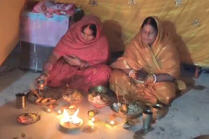 नालंदा: छठ महापर्व के दूसरे दिन ‘खरना’ के मौके पर बड़गांव सूर्य नगरी और औगांरी धाम में उमड़ा आस्था का सैलाब 14